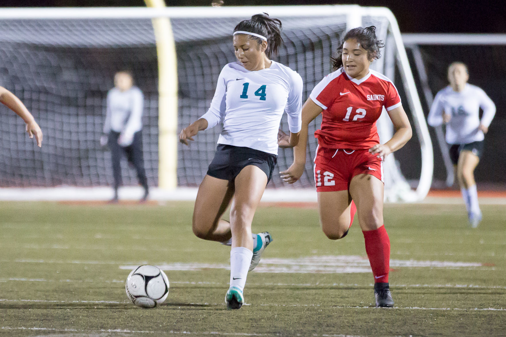 121219 SM Pioneer Girls Soccer 02.jpg